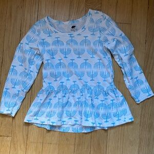 Monica + Andy Top Girls 5T Blue White Hanukkah Lights Organic Cotton Long Sleeve